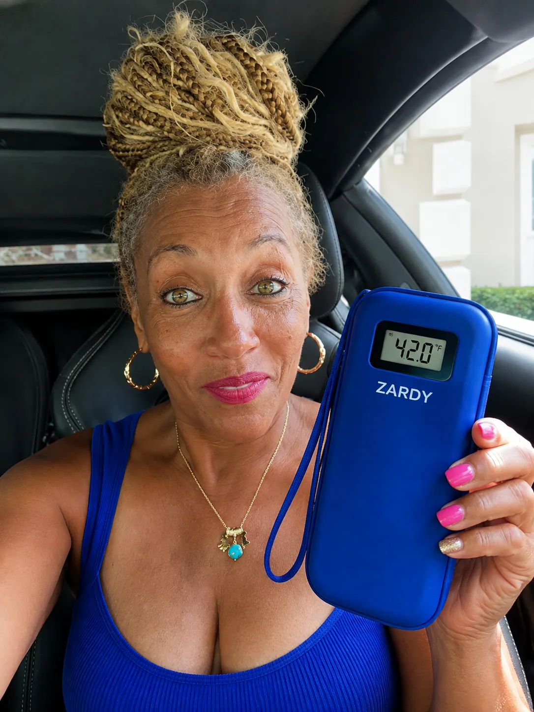 Marisol on a long-haul flight